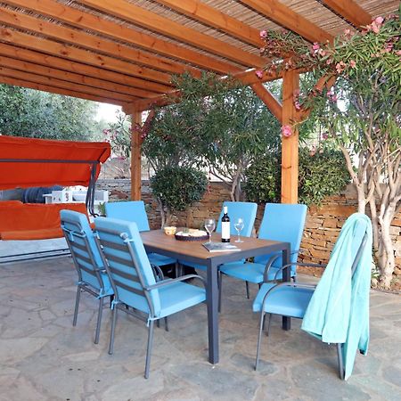 Ruby'S Summer House With Spacious Garden And Free Parking กาวริยอน ภายนอก รูปภาพ