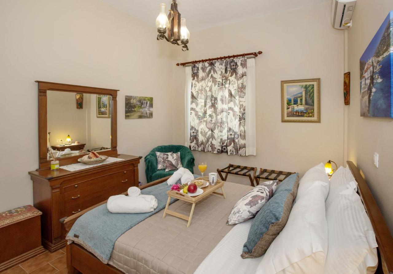 Ruby'S Summer House With Spacious Garden And Free Parking กาวริยอน ภายนอก รูปภาพ
