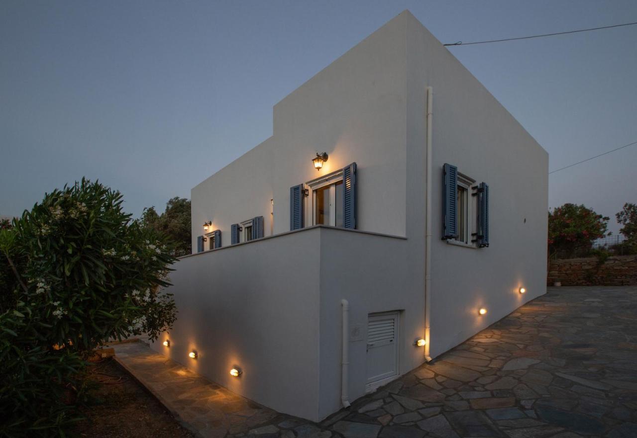 Ruby'S Summer House With Spacious Garden And Free Parking กาวริยอน ภายนอก รูปภาพ