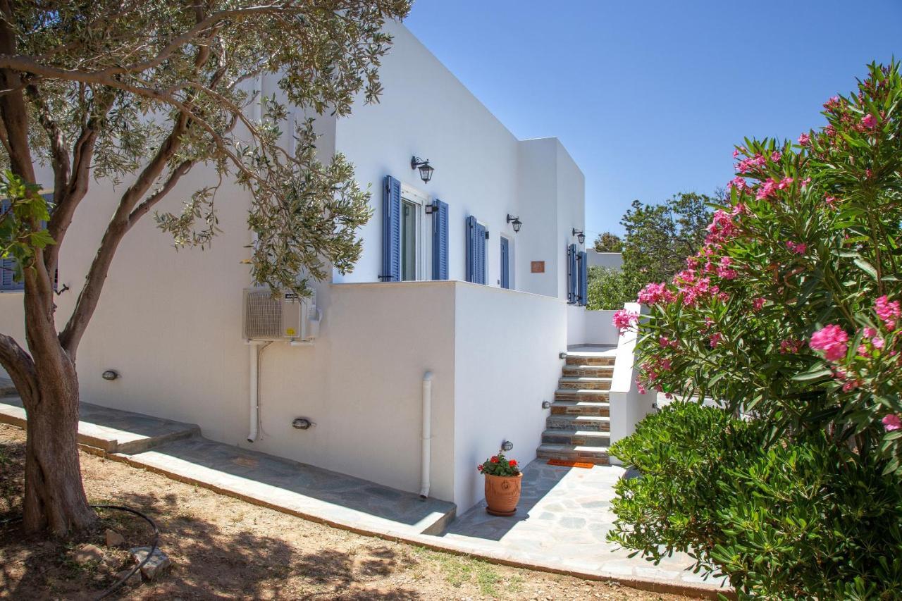 Ruby'S Summer House With Spacious Garden And Free Parking กาวริยอน ภายนอก รูปภาพ