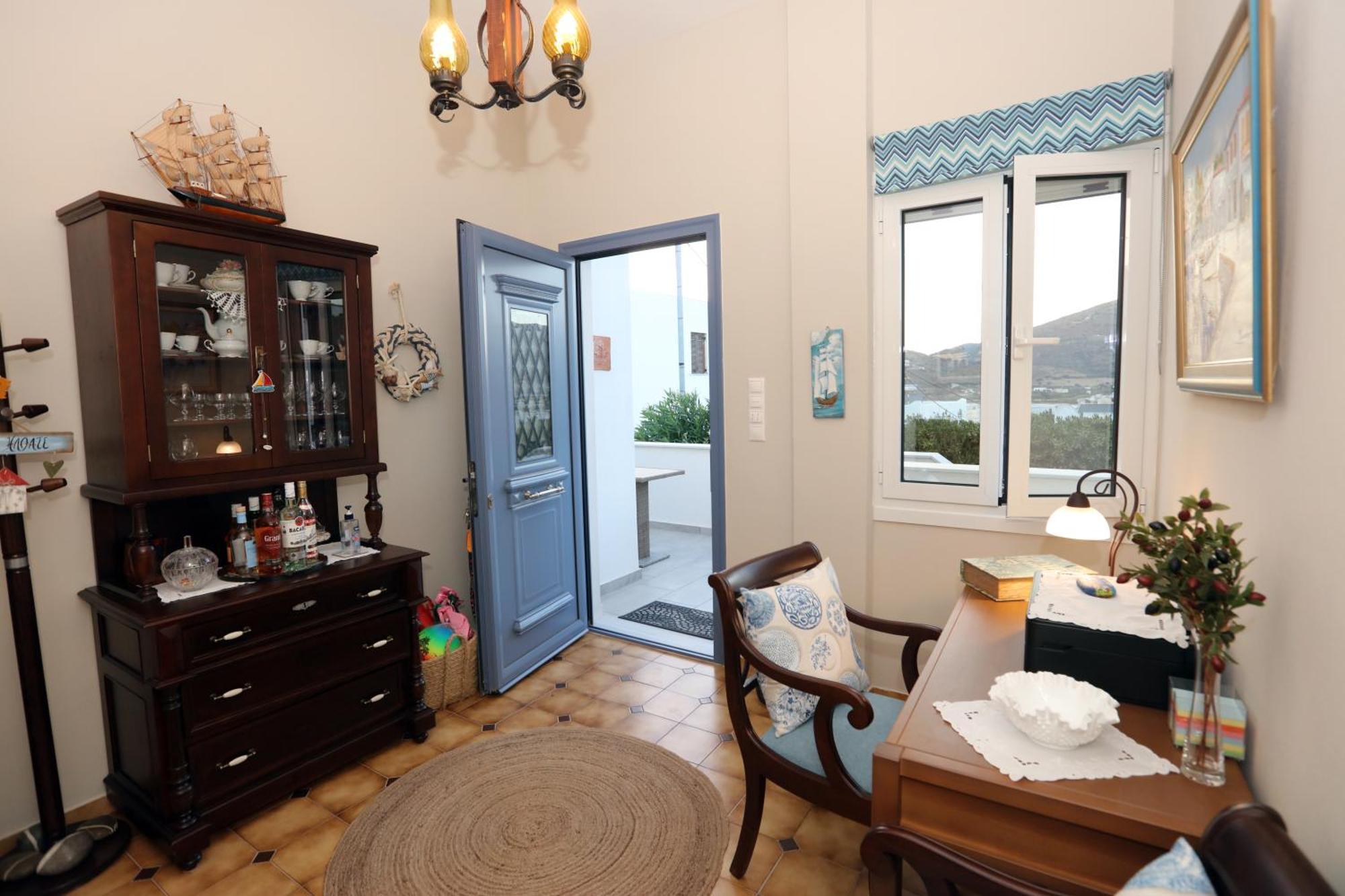 Ruby'S Summer House With Spacious Garden And Free Parking กาวริยอน ภายนอก รูปภาพ