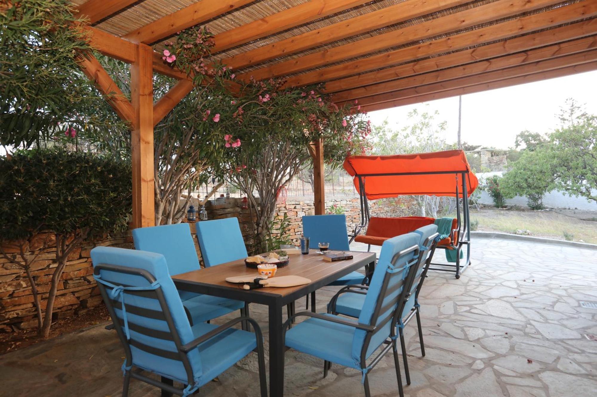 Ruby'S Summer House With Spacious Garden And Free Parking กาวริยอน ภายนอก รูปภาพ